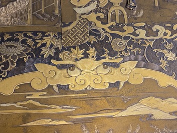 Een grote Japanse bronzen schotel, gesign. Miyao, Meiji, 19e eeuw